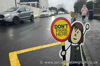 School parking: Parents risk fines over school parking laws