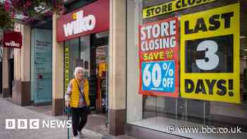 Wilko staff offered guaranteed bus driver interviews