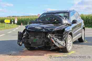 Schwerer Unfall mit zwei Verletzten am „Drenker Kreuz“ bei Beverungen