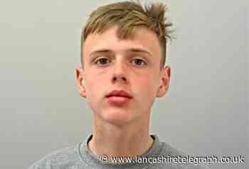Police appeal to find missing teenager from Burnley