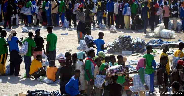 Tausende Migranten auf Lampedusa: Anspannung und Erschöpfung