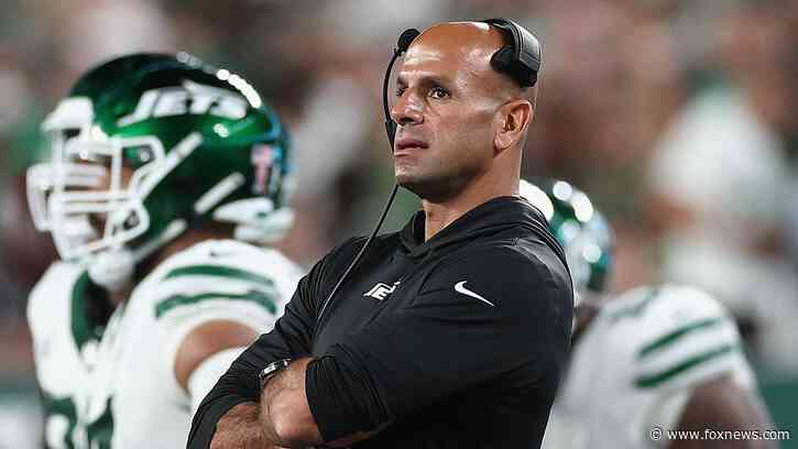 Jets center recalls devastating moment Robert Saleh learned of Aaron Rodgers injury: 'It was shocking'