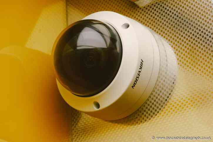 Police ask homeowners in Chorley to check CCTV