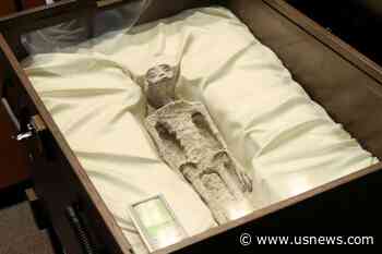 'Alien Bodies' Presented in Mexican Congress Panned as 'Stunt'