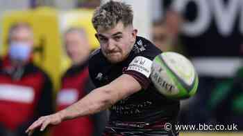 Cardiff sign ex-Dragons fly-half Robson from Cornish Pirates