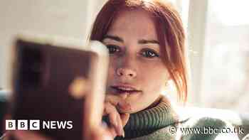 Apple to update iPhone 12 in France over radiation