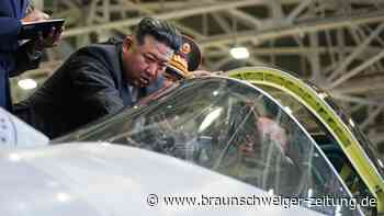Kim Jong Un besichtigt neuesten russischen Kampfjet