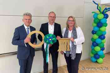 „Alte Schule, altes Haus, drinnen sieht es anders aus“