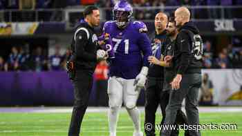 Vikings' Christian Darrisaw didn't play vs. Eagles after aggravating injury in pregame warmup