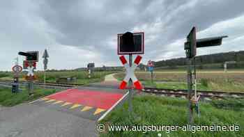 Wieder Unfall am Bahnübergang Gerlenhofen: Junge von Zug erfasst