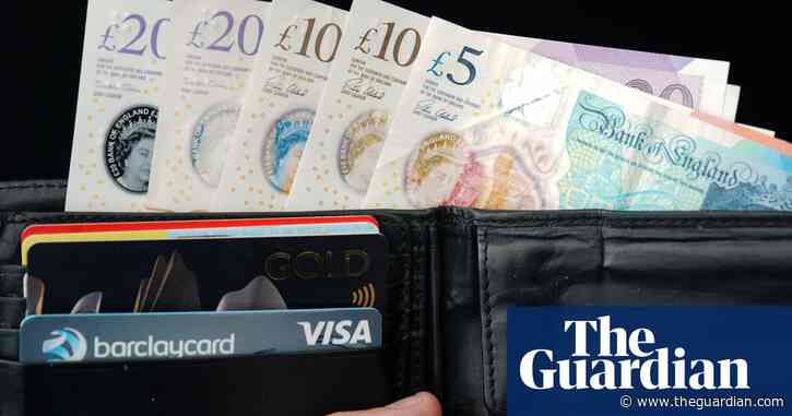 Cash payments rise in UK as people seek ways to manage budgets