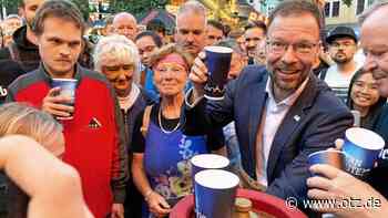 Zweieinhalb Schläge bis zum Jenaer Altstadtfest