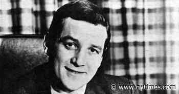 Bobby Schiffman, Guiding Force of the Apollo Theater, Dies at 94