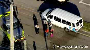 4 kids hurt after van transporting them to school involved in crash in SW Miami-Dade