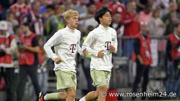 Unbekannter Japaner sitzt plötzlich auf der Bank des FC Bayern