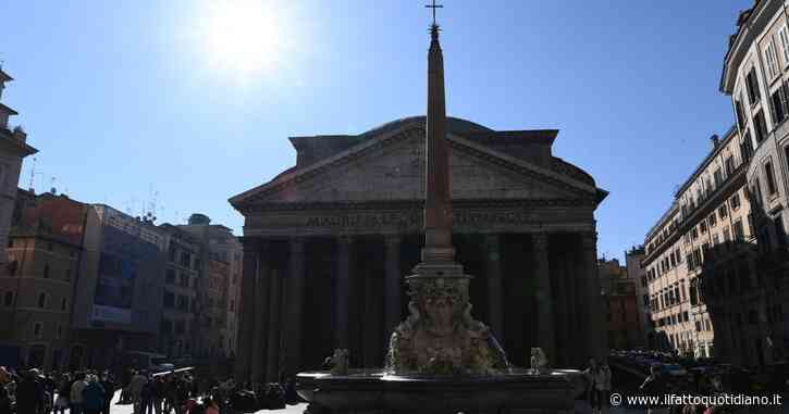 Polizia nel Pantheon per sgomberare 100 manifestanti, l’arciprete protesta e cita i Patti Lateranensi