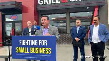 Manitoba PCs serve up more tax cuts, including vow to remove PST from restaurant meals