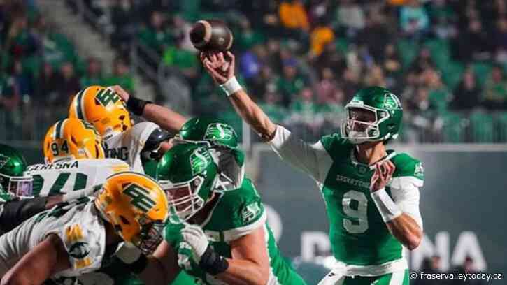 Surging Elks rally with late Ford touchdown to tip Roughriders 36-27