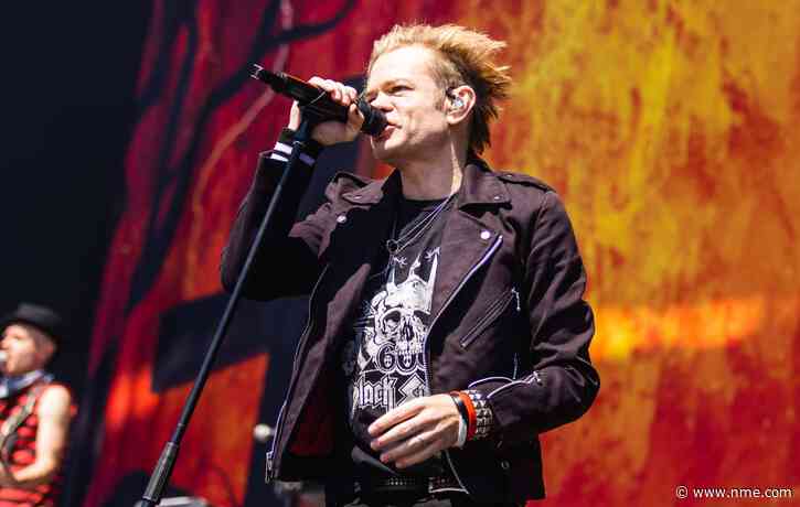 Sum 41’s Deryck Whibley has been hospitalised with pneumonia