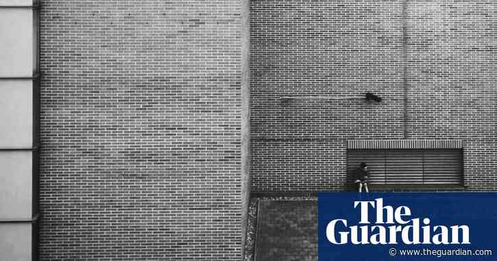 ‘In the depths of the city labyrinth, here he was’: Tamás Andok’s best phone picture
