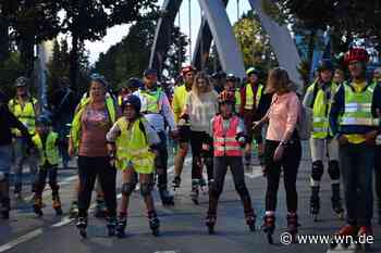 Skatenight: Mit Stirnlampen in die Nacht gerollt