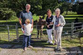 Vlotho: Mobiler Streichelzoo zu Gast im Simeonsstift