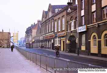 PHOTOS: Romford pubs of the 1960s - a look back in time