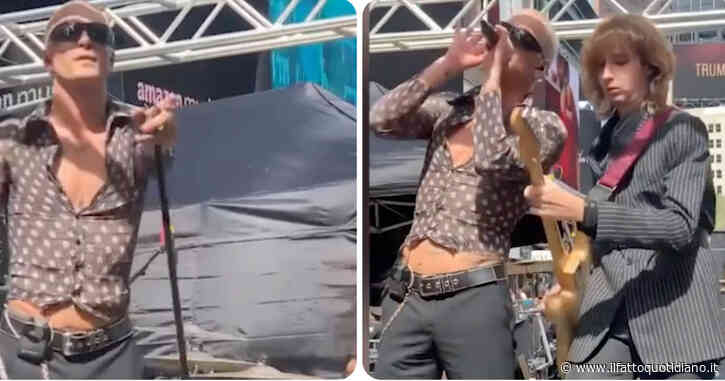 Maneskin, concerto a sorpresa a Times Square. Il video del live a New York dopo il trionfo ai VMA’s