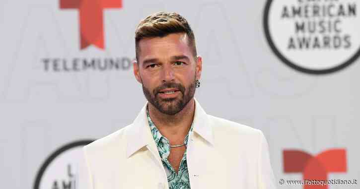 Ricky Martin, il video nudo dopo il divorzio fa impazzire i fan