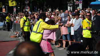 Oktoberfest: Aktivisten stören Einzug der Wiesnwirte