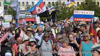 Demo: 2000 Menschen gegen Bundesregierung in Magdeburg
