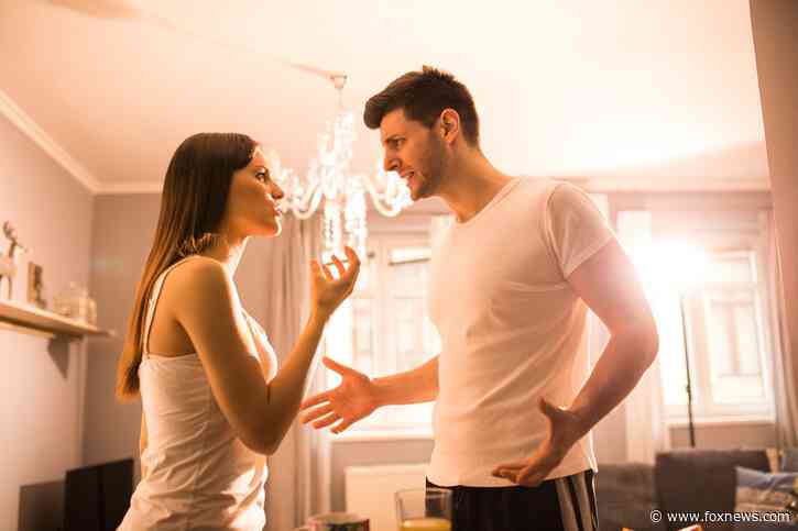 Woman complains her boyfriend is wearing her T-shirts: 'He has no problem ruining clothes he didn't buy'