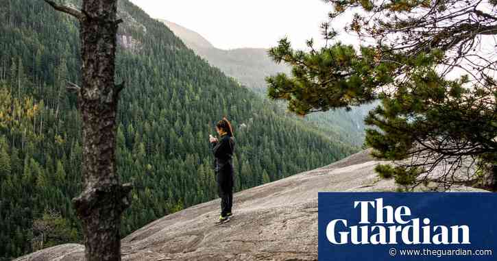 When nature calls: Canadian wilderness area offers poop bags to fix fecal furore