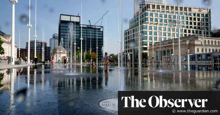 Increase benefits by inflation, top Tory urges Rishi Sunak