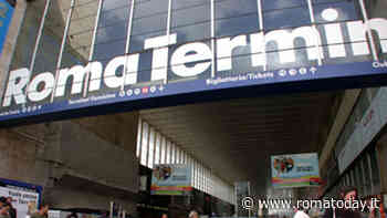 Stazione Termini, trovato cadavere vicino ai binari. Treni in ritardo fino a 90 minuti e deviazioni per l'alta velocità