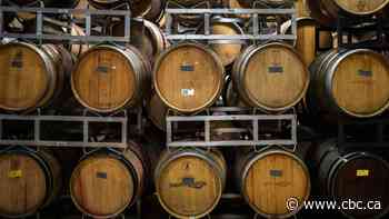 Cut Ontario's retail winery tax, NDP and winemakers say