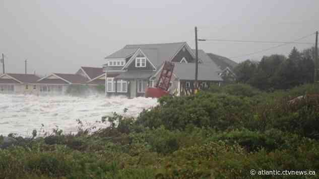 Now a post-tropical storm, Lee expected to move into Gulf of St. Lawrence today