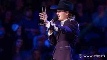 Country artists Jade Eagleson and Tenille Townes toast of CCMA Awards in Hamilton with 3 wins each