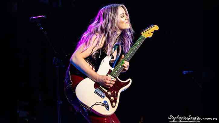 Time is finally right for Calgarian Lindsay Ell as she wins first CCMA award