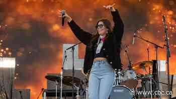 Wake the Giant welcomes First Nations students to Thunder Bay with dancing, music and incredible performances