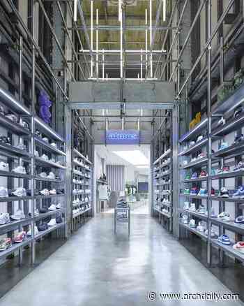 atmos BLUE Omotesando Store / SAKUMAESHIMA