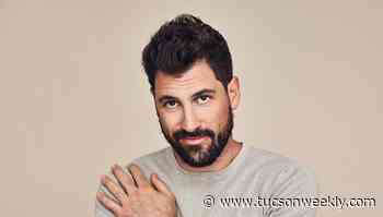 Maksim Chmerkovskiy tips his hat to Ukraine with new vodka
