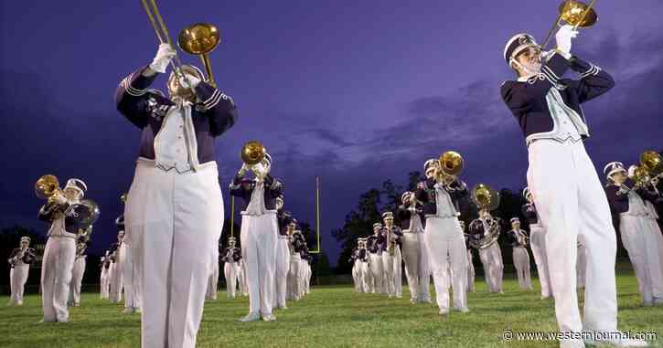 High School Band Director Hit with Stun Gun, Arrested After Refusing to End Students' Performance