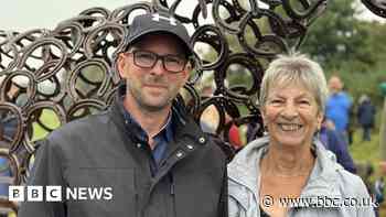 Bristol horse sculpture unveiled as World War One memorial