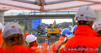 'Tories can't run a bath let alone a railway with HS2 fiasco latest symbol of failure'