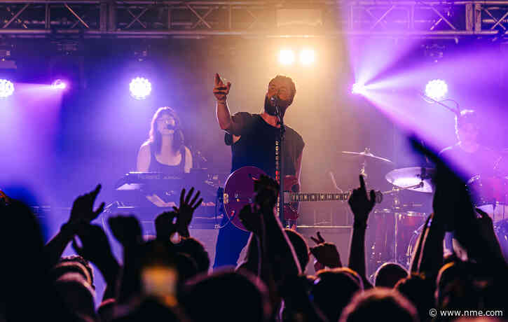 Courteeners and The Libertines play rowdy relaunch of Club NME with Ladbrokes Live
