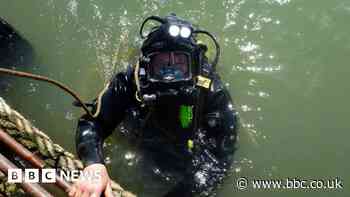 Unknown shipwreck found by diver in Thames Estuary