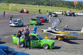 Hunderte Autofans in Höxter: Flugplatz-Slalom und Benzingespräche
