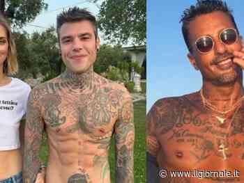 Fabrizio Corona dovrà risarcire i Ferragnez per averli definiti "ebeti"