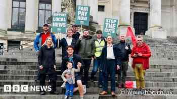 Portsmouth News journalists strike in wages dispute